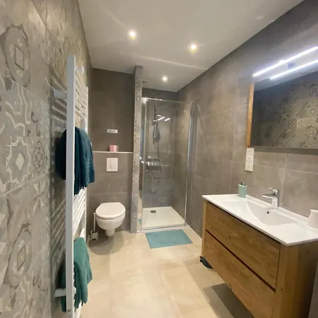 Chez Isabelle Failly