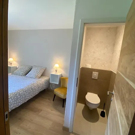 Chez Isabelle Failly