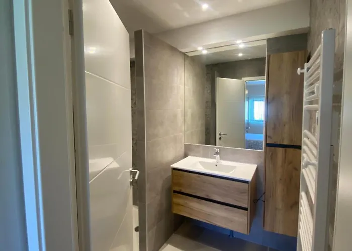 Chez Isabelle Failly